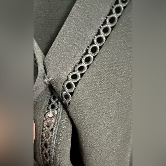 Perch by blu pepper • 3X • Black Top with Faux Wrap Detail • EUC - Picture 4 of 6